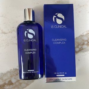 iS Clinical Cleansing Complex